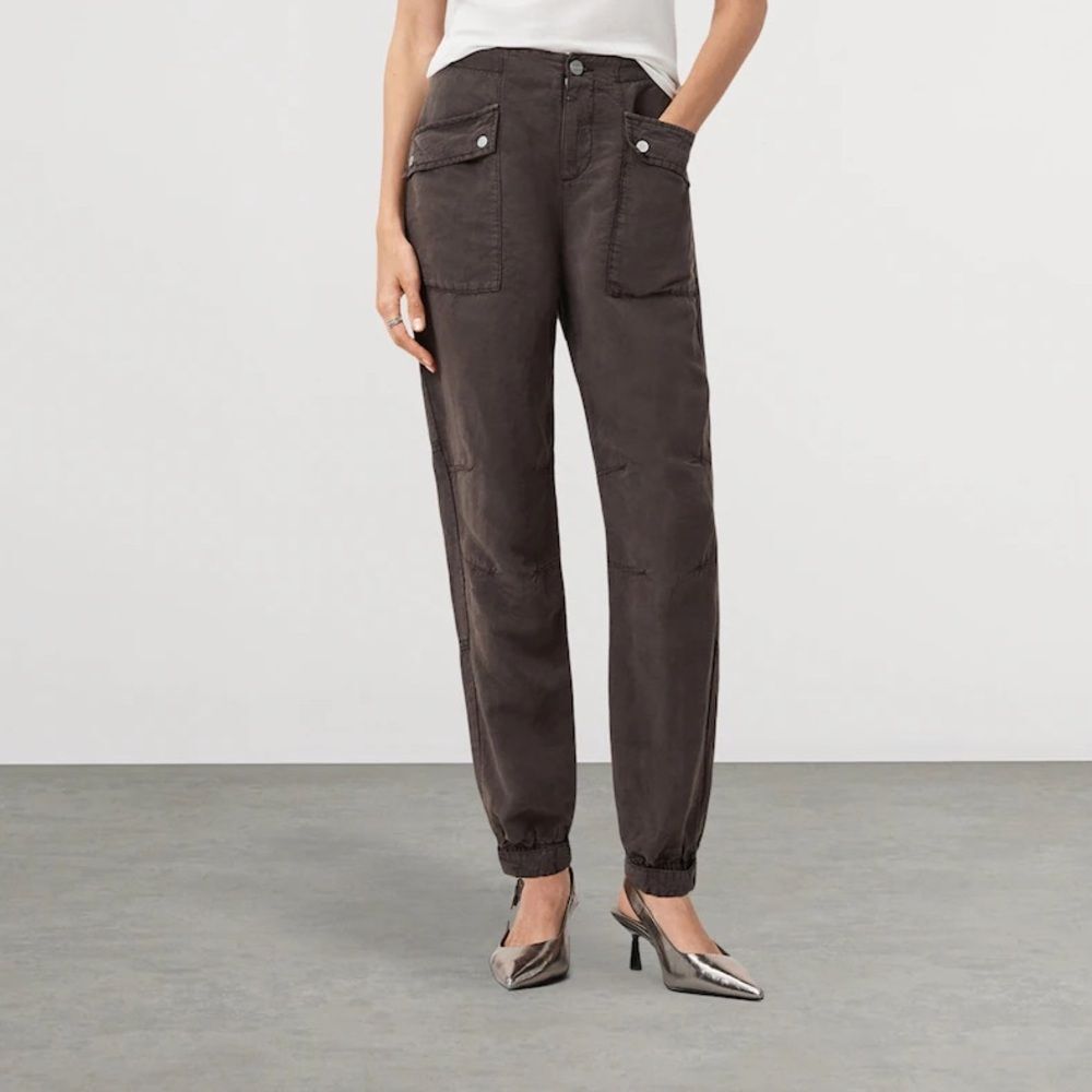 Women’s High-Rise Utility Jogger Jeans - Dark Brown